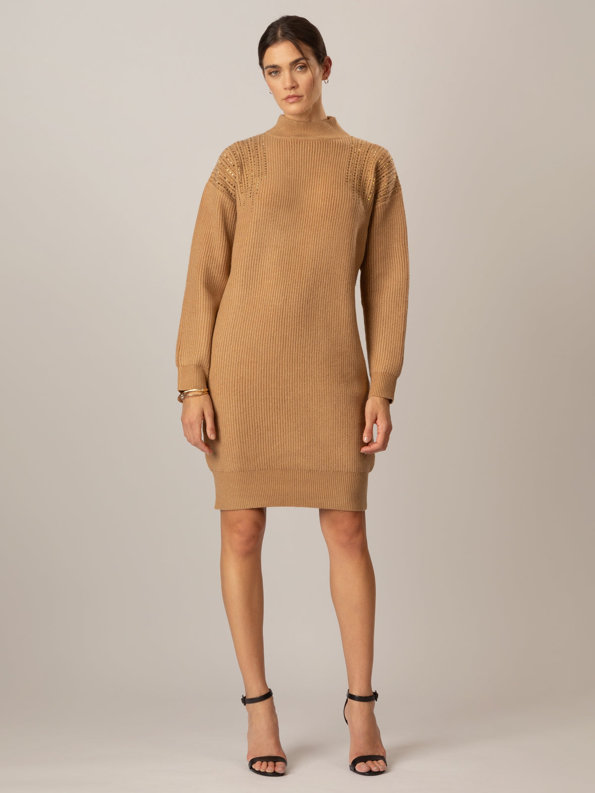 APART Oversized Strickkleid in Halbpatent gestrickt, aus einer soften Viskose- Mischung mi | cognac