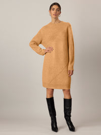 APART Oversized Strickkleid in Gerade Form | cognac