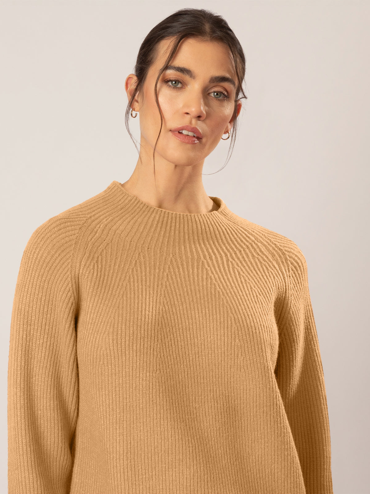 APART Pullover aus einer soften Viskose- Mischung mit Kaschmir allover in Halbpatent gestr | cognac