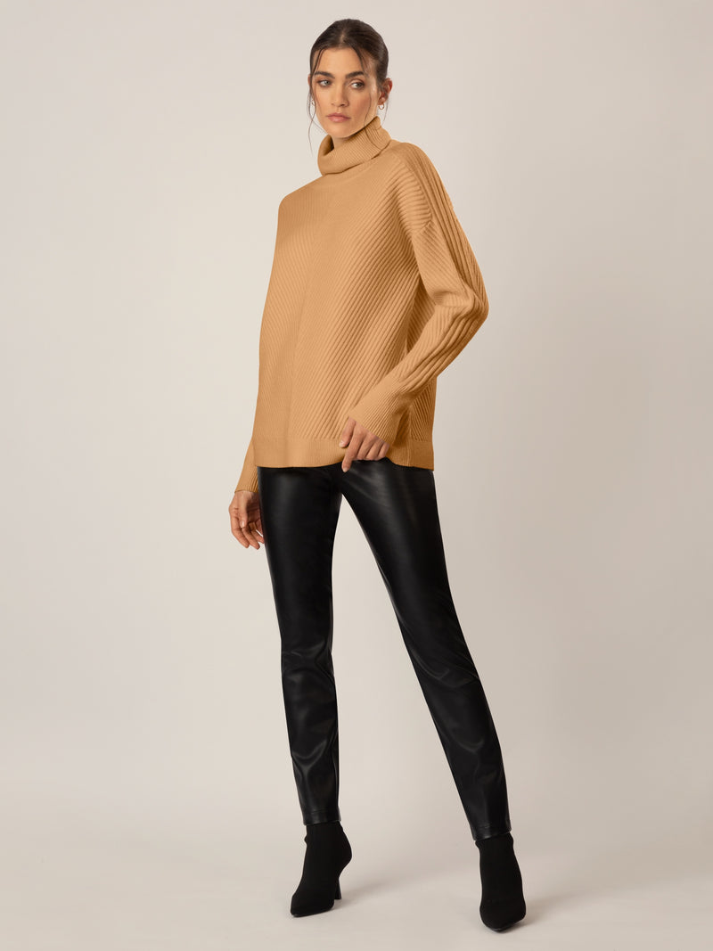 APART Pullover aus einer soften Viskose- Mischung mit Kaschmir | cognac