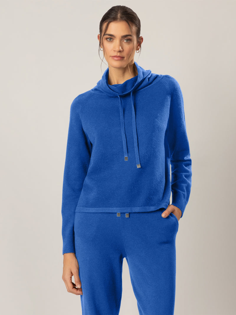 APART Pullover aus einer soften Viskose Mischung mit Kaschmir | royalblau