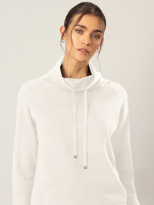 APART Pullover aus einer soften Viskose Mischung mit Kaschmir | creme image 1