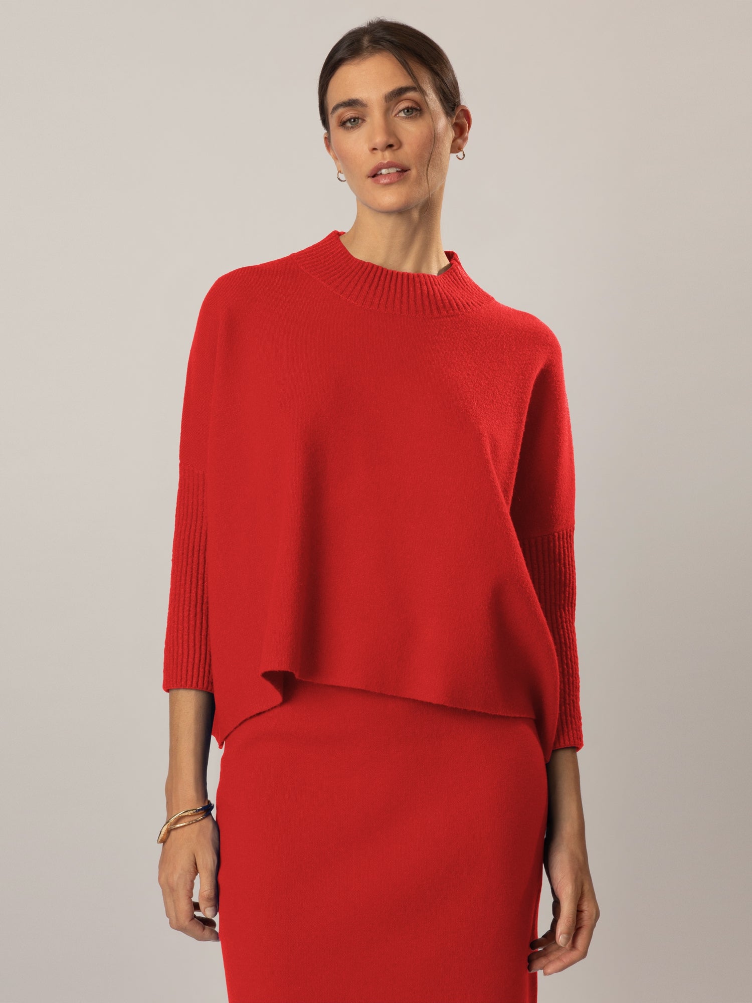 APART Oversized Pullover in Milano- Knit aus einer soften Viskose- Mischung mit Kaschmir | rot