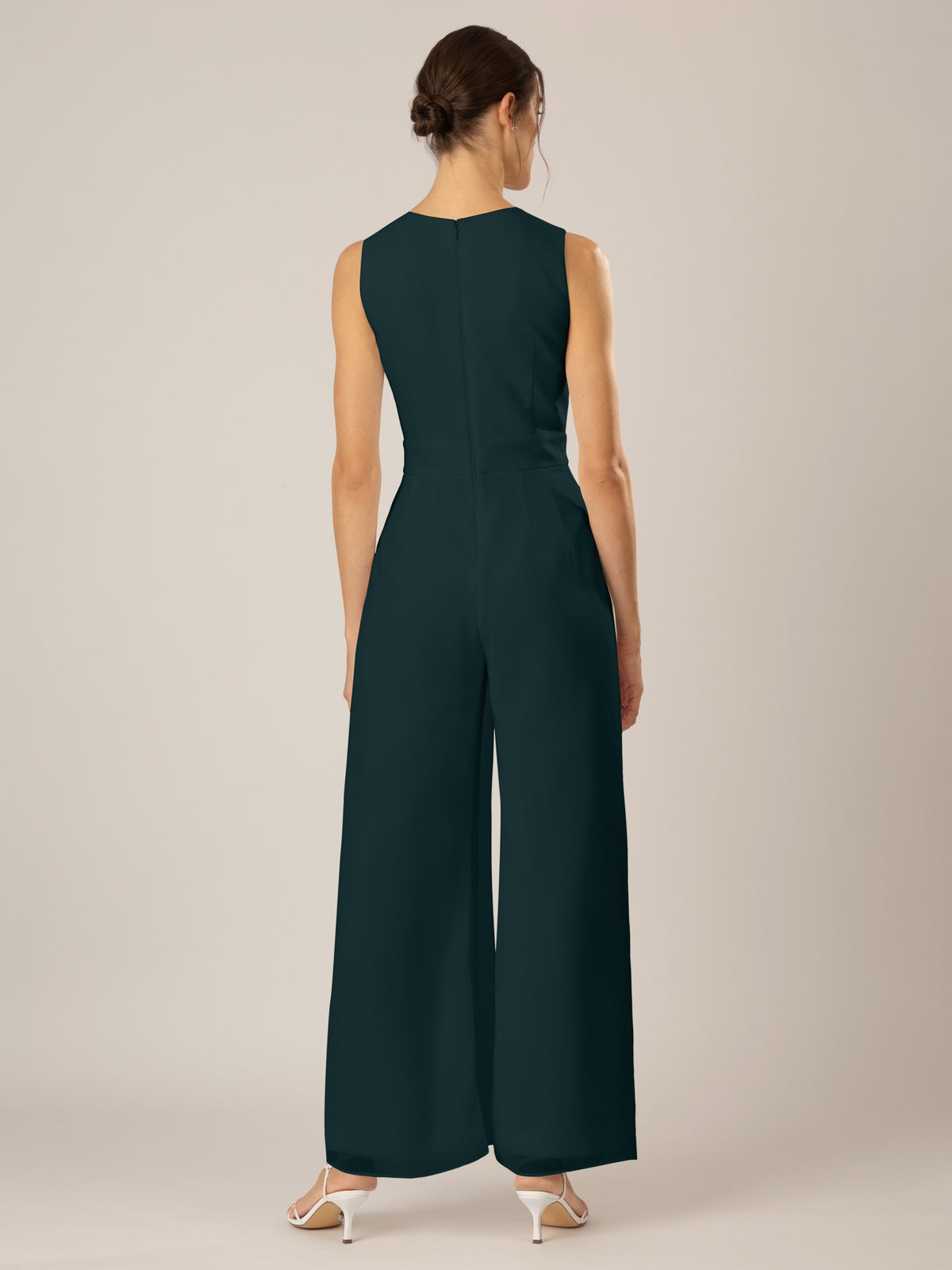 APART Overall im Materialmix aus einer leicht strukturierter Ware und Chiffon | emerald