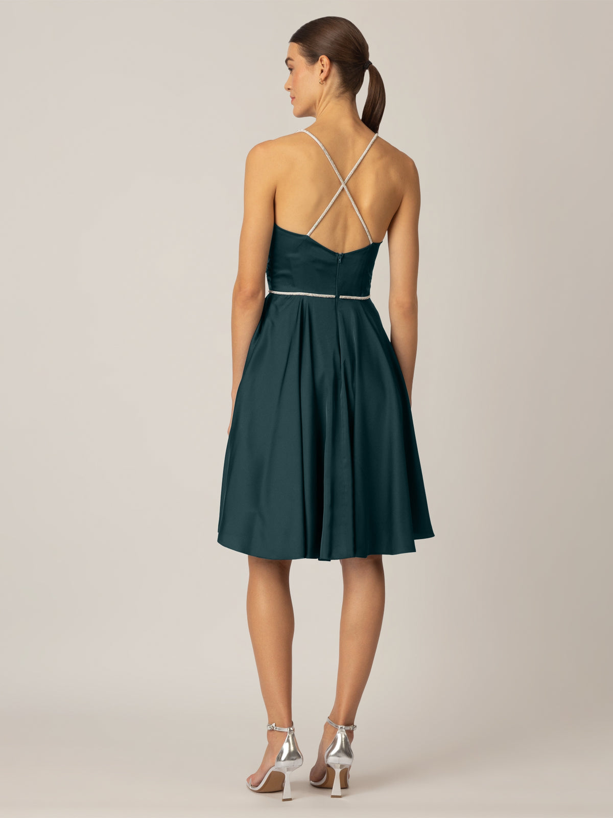 APART Satin-Cocktailkleid mit weit schwingendem Rock | emerald