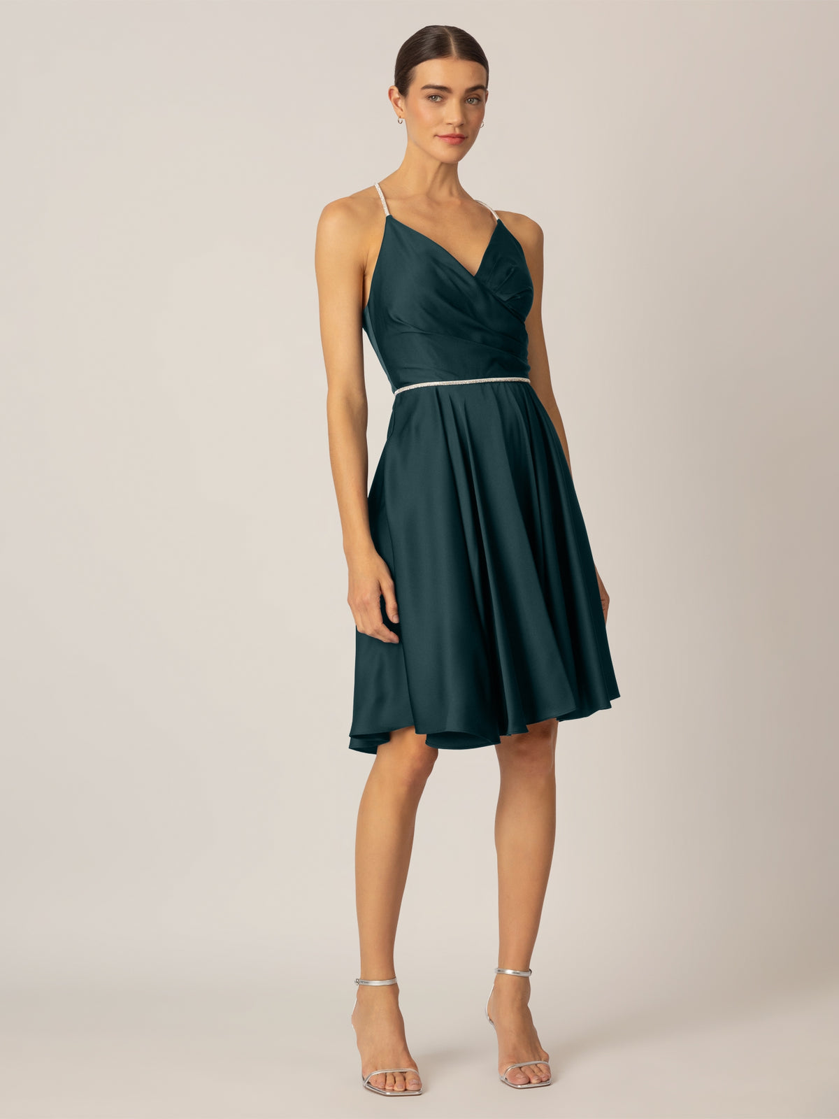 APART Satin-Cocktailkleid mit weit schwingendem Rock | emerald