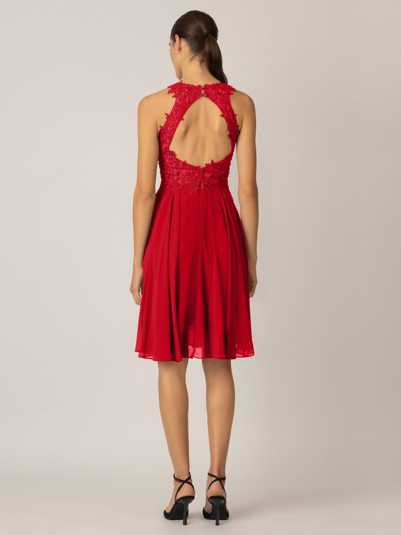 APART Cocktailkleid aus einer Plastischen Spitze und Chiffon | rot