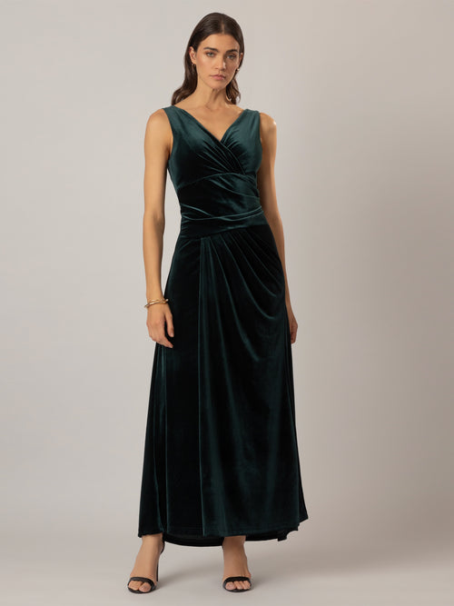 APART langes Samtkleid Sehr figurbetont | emerald image 1