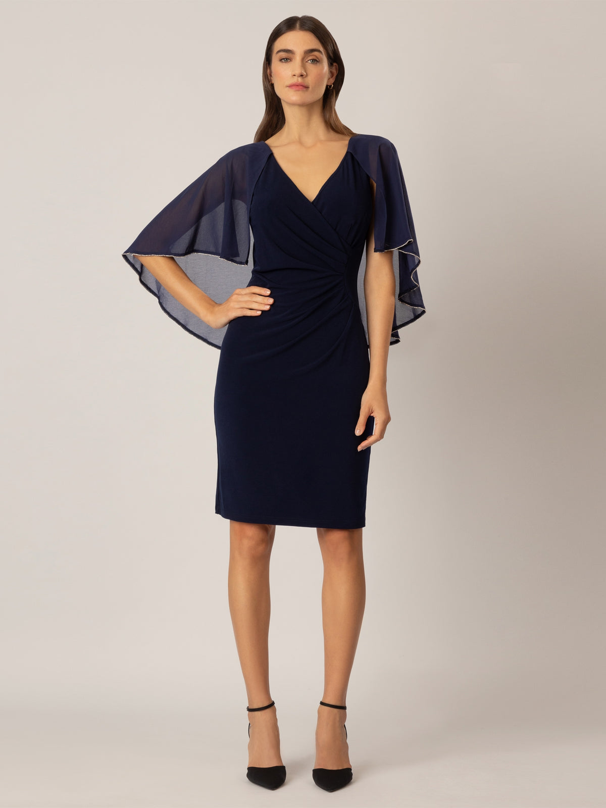 APART Cocktailkleid mit angearbeitetem Chiffoncape | nachtblau