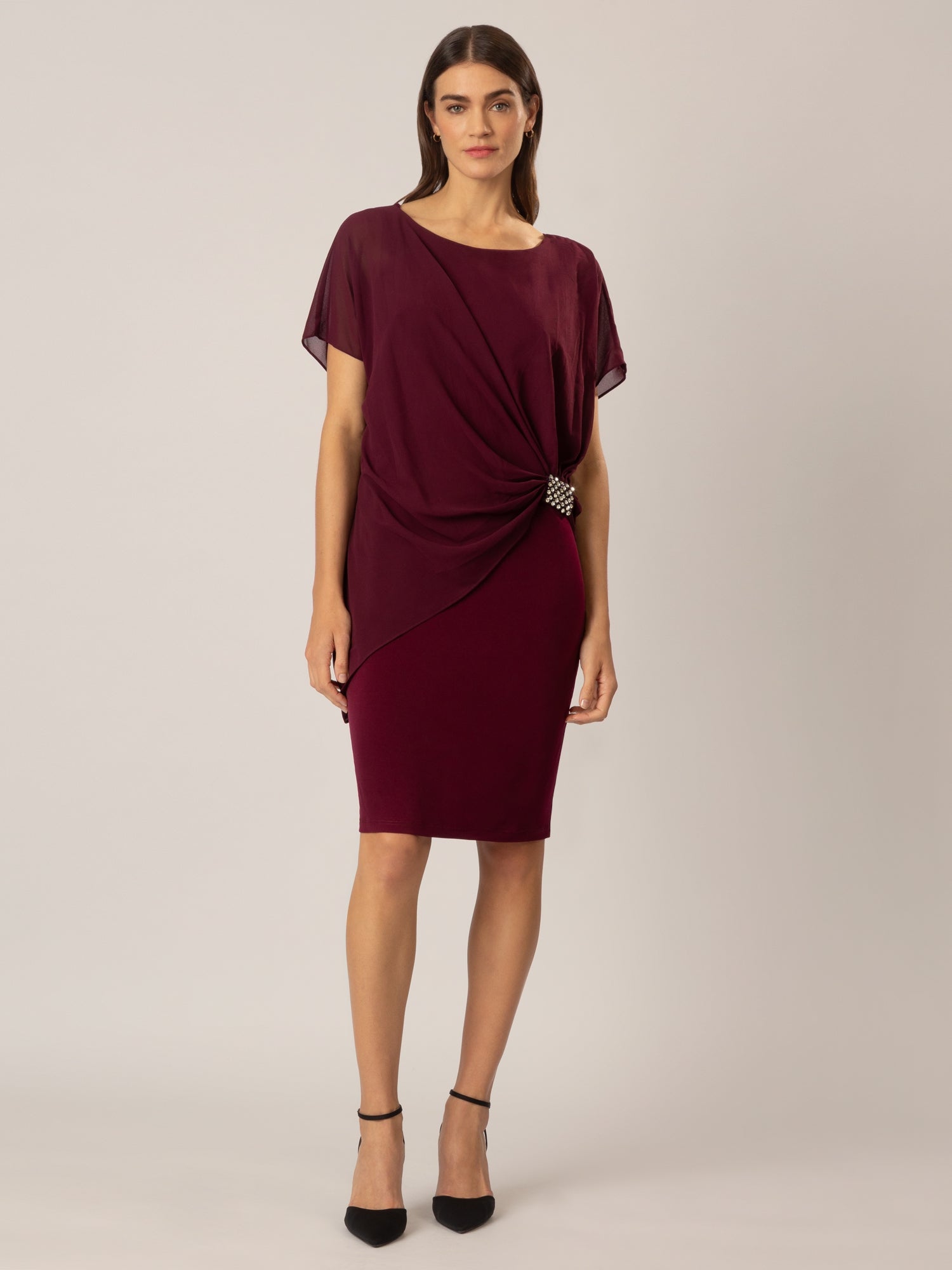 APART Cocktailkleid im Materialmix aus weichem Jersey und Chiffon | beere