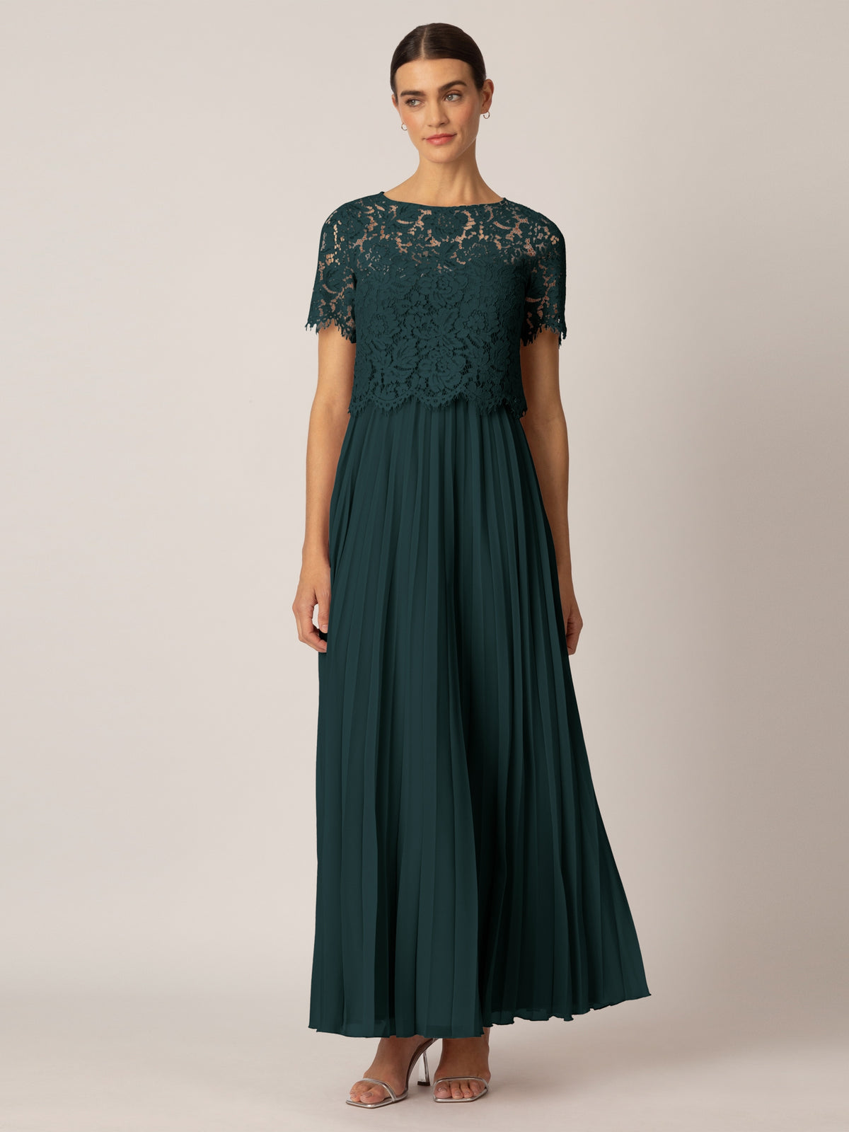 APART Abendkleid mit Spitzenjacke | emerald