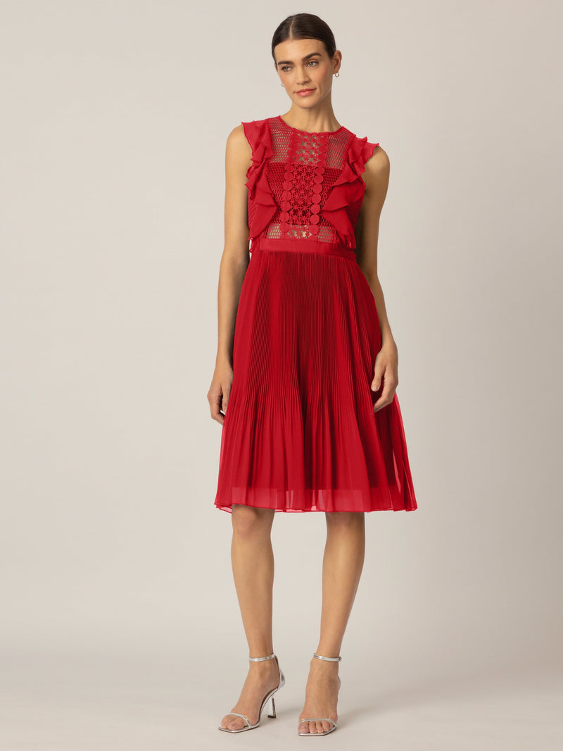 APART Cocktailkleid Kleid aus semitransparentem Georgette und transparenter Netzware | rot