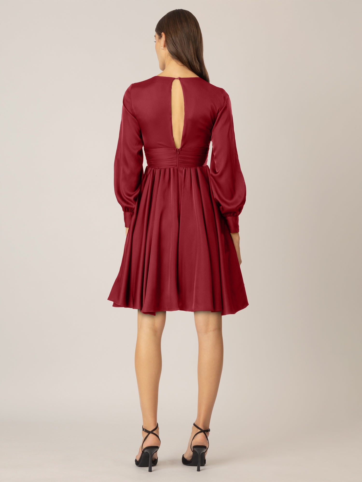 APART Cocktailkleid mit gerafftem Unterbrusteinsatz | bordeaux