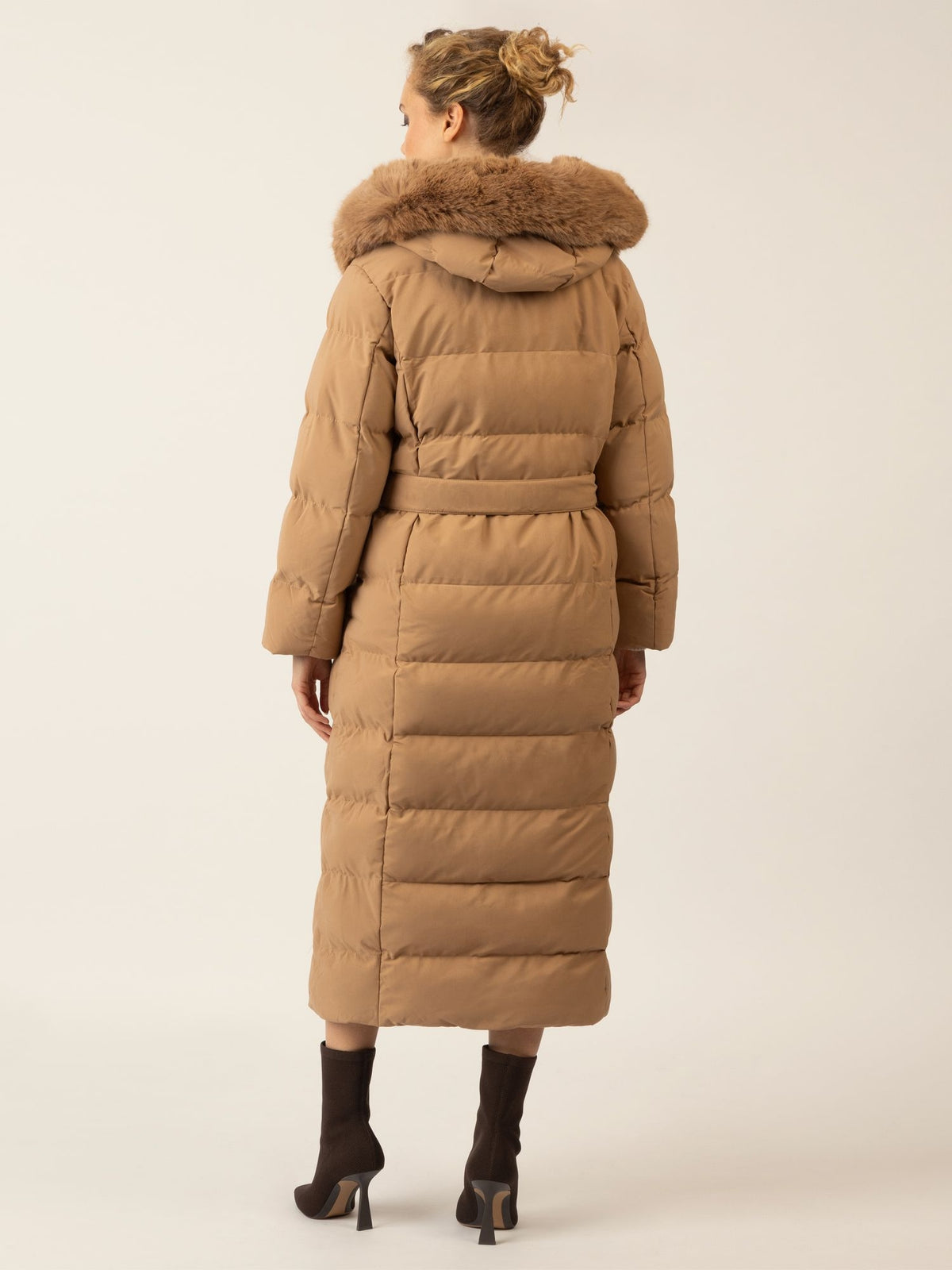 APART Winterjacke mit Reißverschluss für maximalen Schutz im Winter | camel