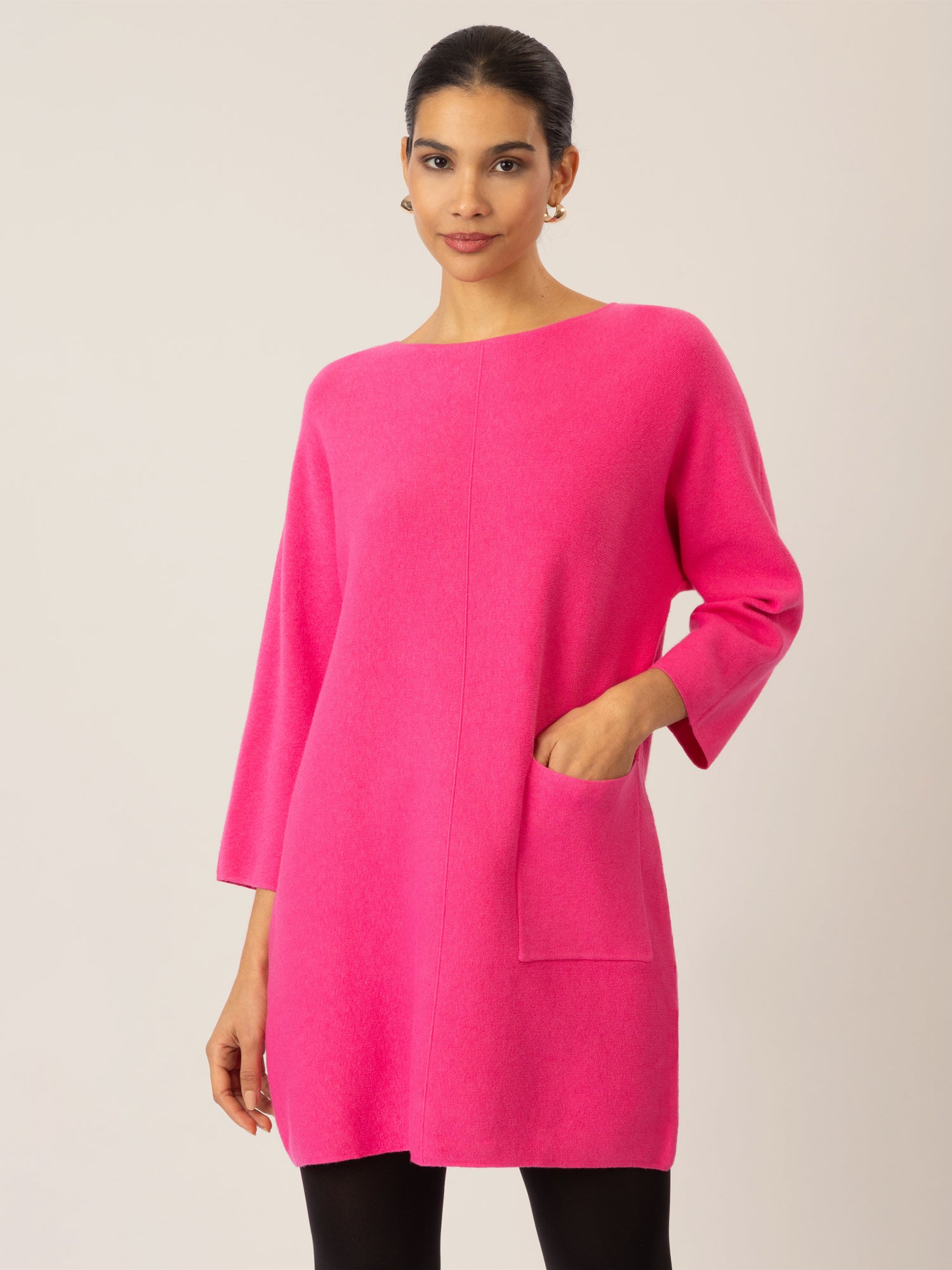 APART minimalistisches Strickkleid mit Tasche | fuchsia