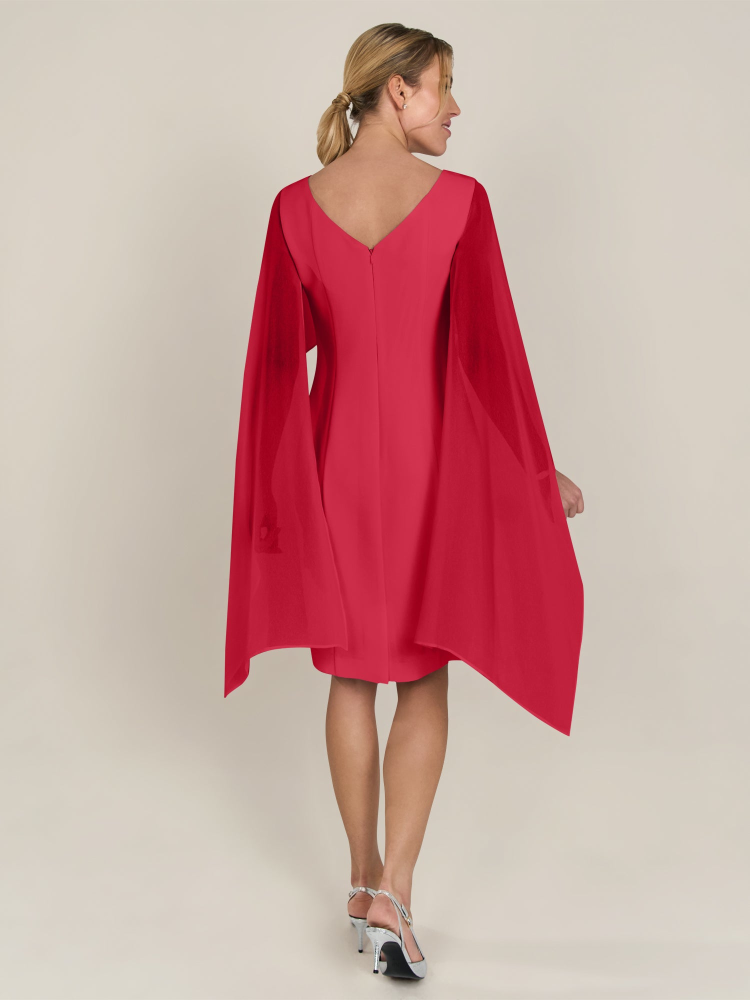 APART Kleid mit Chiffonstola aus einer leicht strukturierten Ware und angearbeitetem Cape | rot