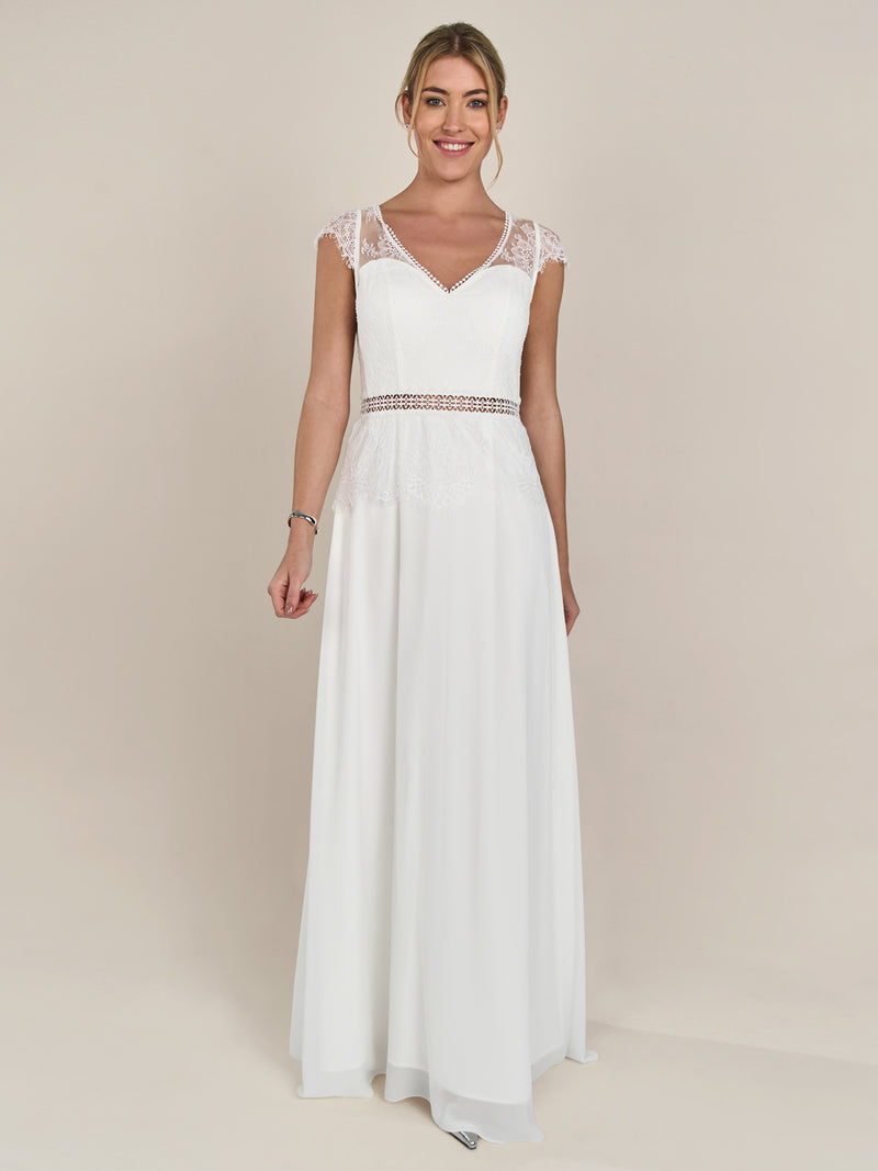 APART langes Hochzeitskleid im Materialmix aus weicher Spitze und Chiffon | creme