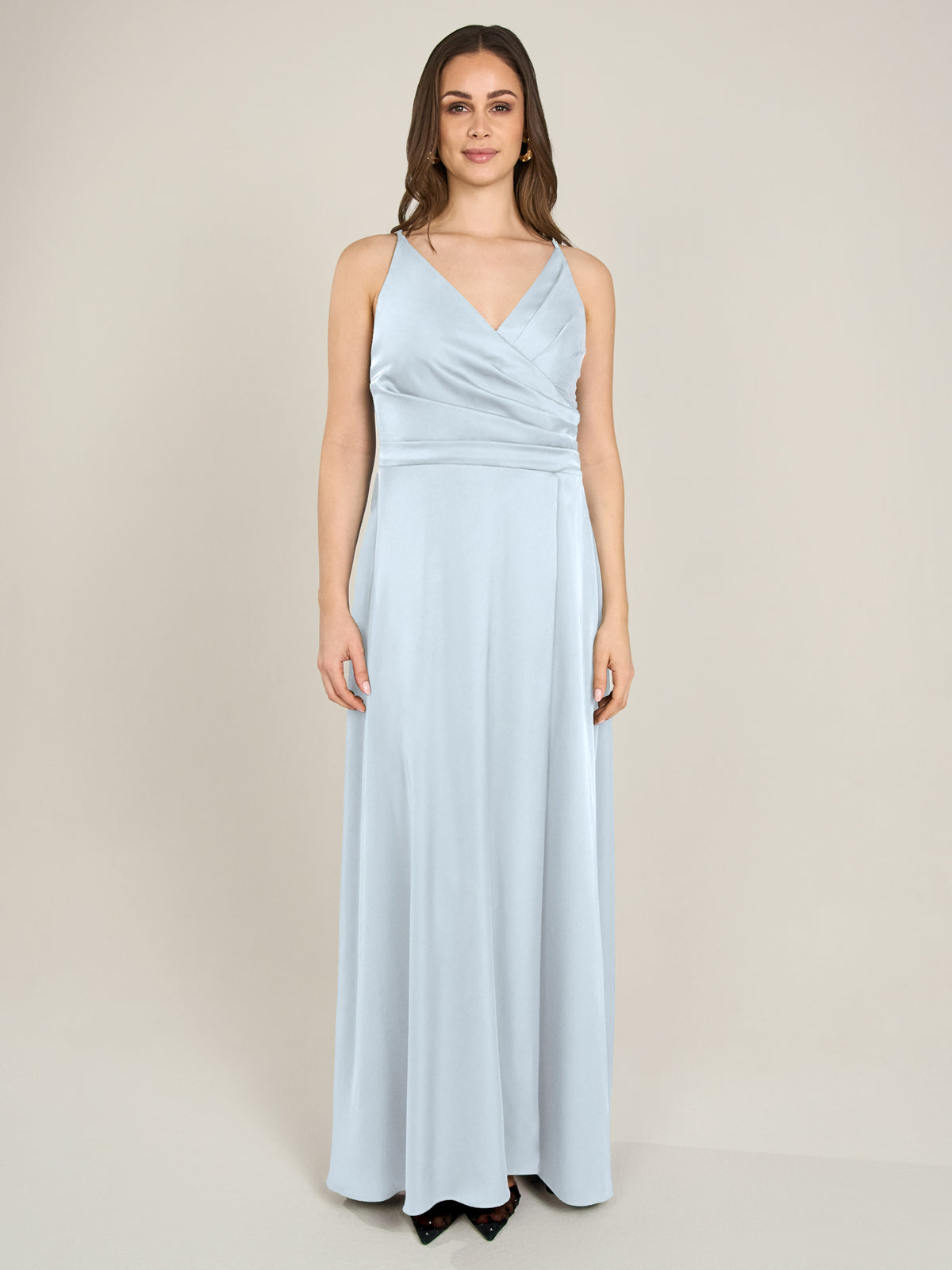 APART Satin-Abendkleid mit Wickeleffekt | hellblau