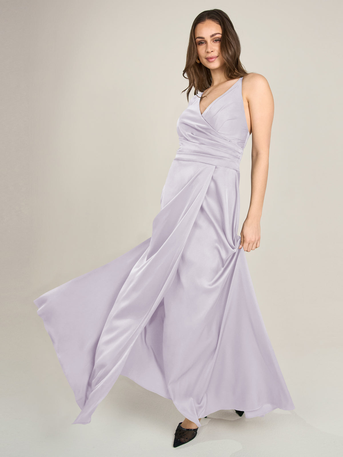 APART Satin-Abendkleid mit Wickeleffekt | lavendel