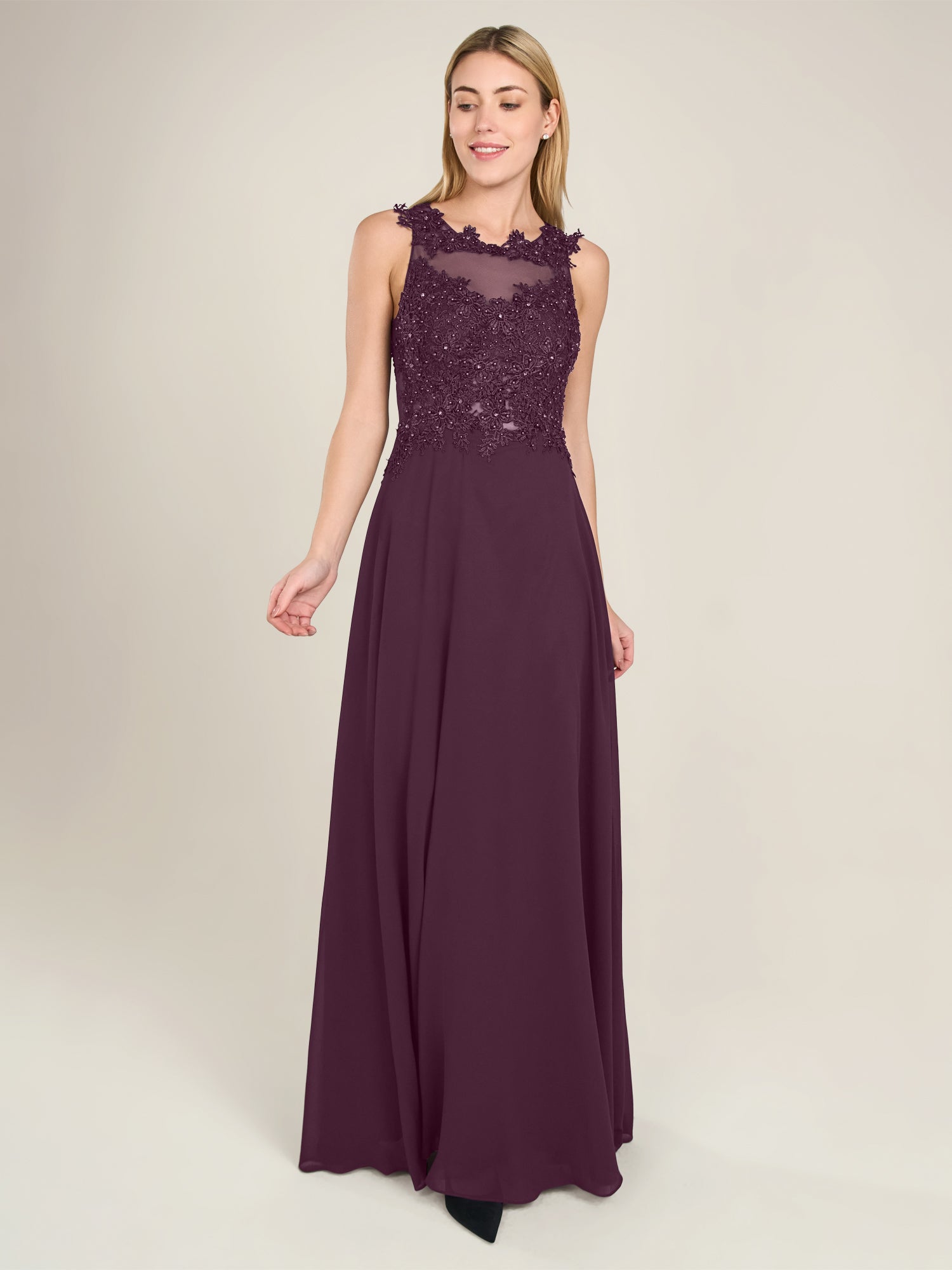 APART Abendkleid im Materialmix aus bestickter Spitze und Chiffon | pflaume