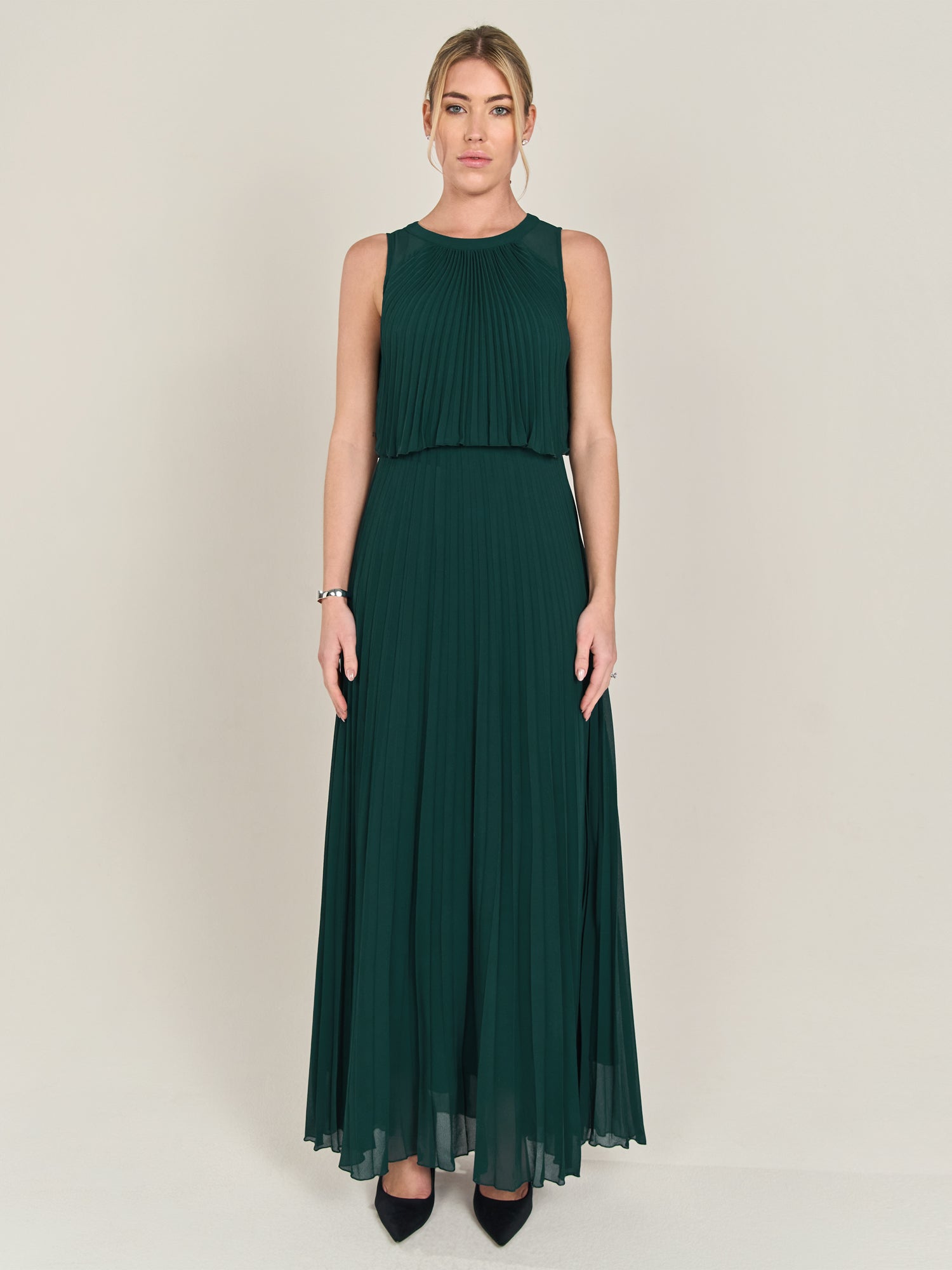 APART Abendkleid mit lose fallendem Sonnenplissee-Part bis zur Taille | emerald