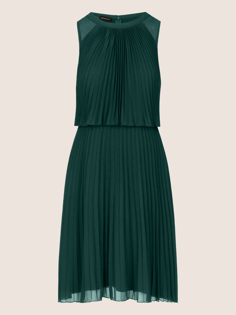 APART Cocktailkleid mit rundem Ausschnitt und schmalem , sichtbaren Halsring | emerald