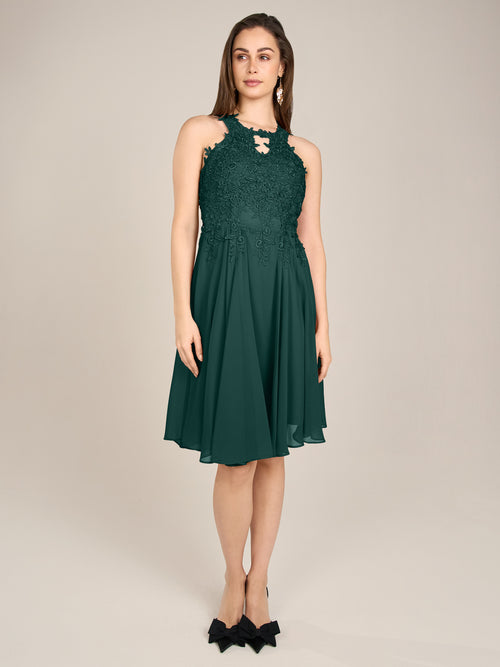 APART Cocktailkleid aus einer plastischen Spitze und Chiffon | emerald image 1