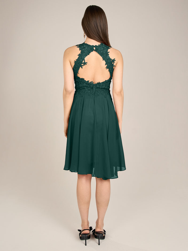 APART Cocktailkleid aus einer plastischen Spitze und Chiffon | emerald