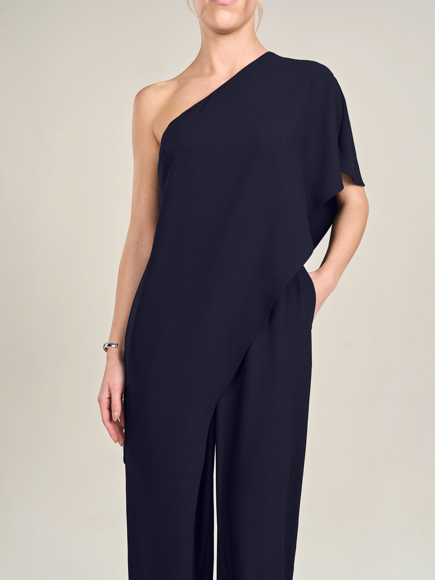 APART One-Shoulder Overall aus einer leicht körnigen Ware | nachtblau